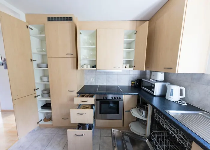 Swiss - 2 Bedroom Close To Eth Zürich