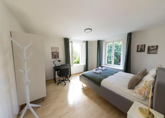 Swiss - 2 Bedroom Close To Eth * Curych