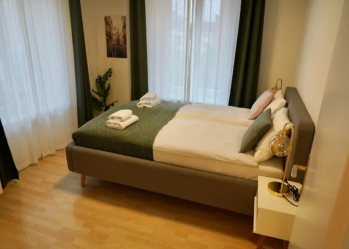 Swiss - 2 Bedroom Close To Eth *