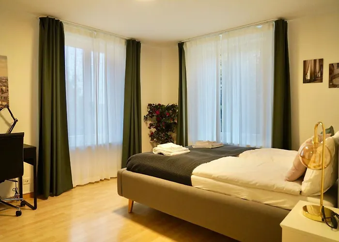 Swiss - 2 Bedroom Close To Eth *