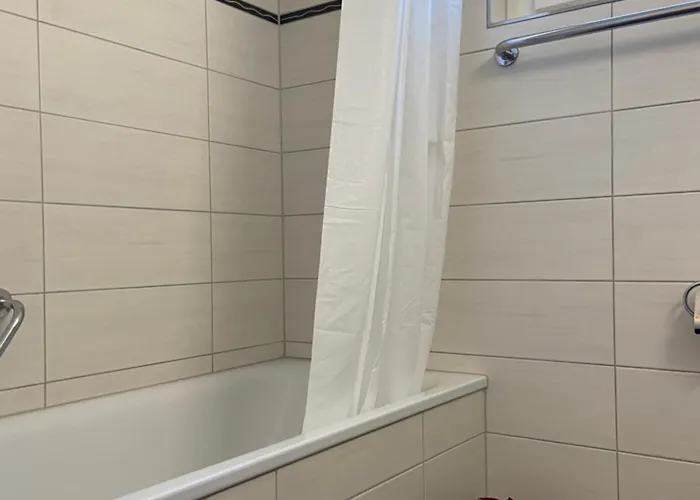 Swiss - 2 Bedroom Close To Eth Apartmán *