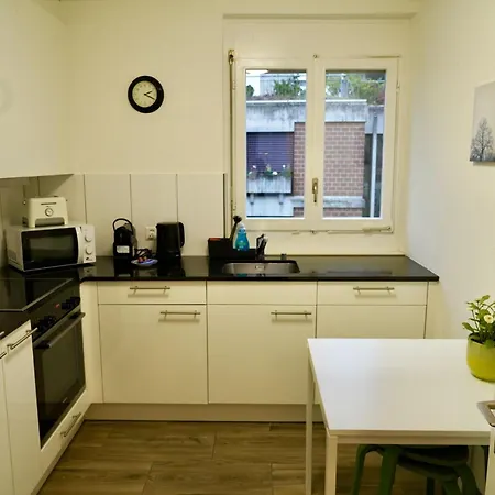 Apartman Swiss - 2 Bedroom Close To Eth Zürich