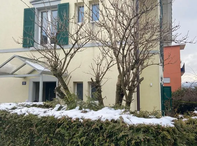 Swiss - 2 Bedroom Close To Eth *