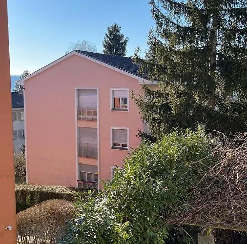 Swiss - 2 Bedroom Close To Eth Апартаменты *
